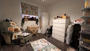 Bedroom- click for photo gallery